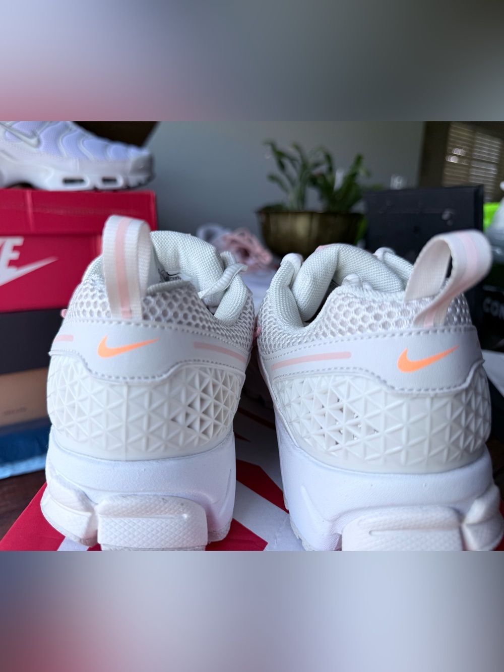 Nike Vomero 5 - Picture 7 of 9